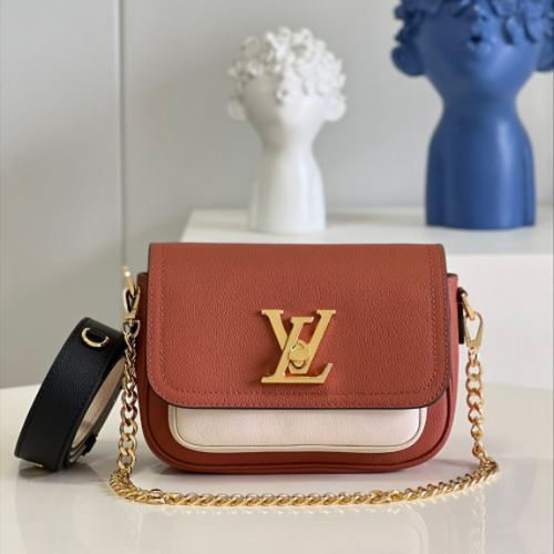 LV M58557 락미 텐더 크로스 바디 백